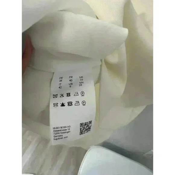 Hugo Boss White Cap Sleeve Cut Out V Back Mini Shift Dress size 6 - Picture 5 of 8